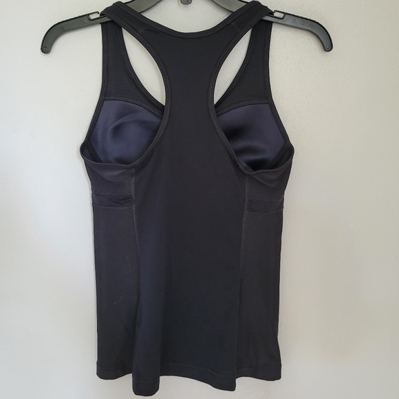 Nike Workout Tank - Picture 3 of 3